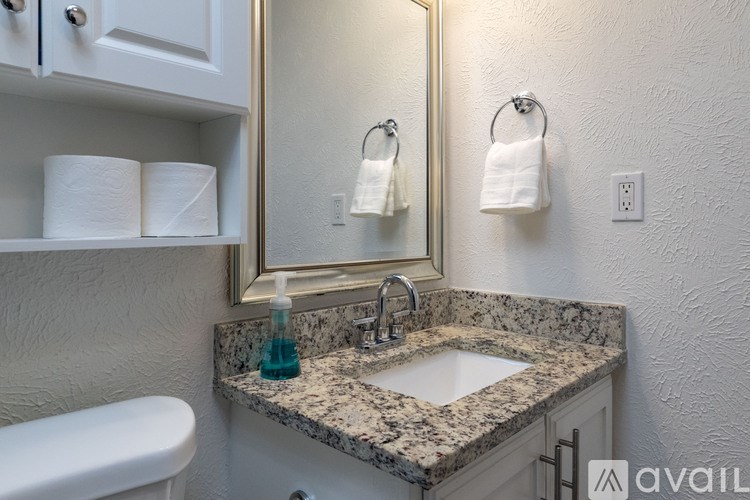 Source URL: https://prod-avail.s3.amazonaws.com/public_images/41509846/listing/027_864-Warwick-Dr-Plano-TX--75023.jpg