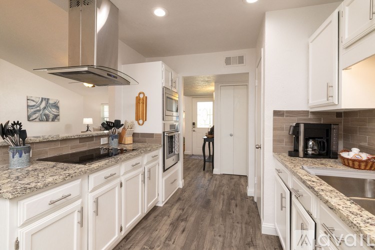 Source URL: https://prod-avail.s3.amazonaws.com/public_images/41509798/listing/012_864-Warwick-Dr-Plano-TX--75023.jpg