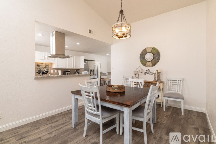 Source URL: https://prod-avail.s3.amazonaws.com/public_images/41509799/listing/009_864-Warwick-Dr-Plano-TX--75023.jpg