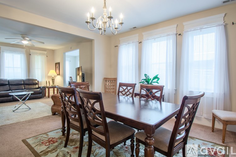 Source URL: https://prod-avail.s3.amazonaws.com/public_images/41509582/listing/38753735_20240410--8.jpg