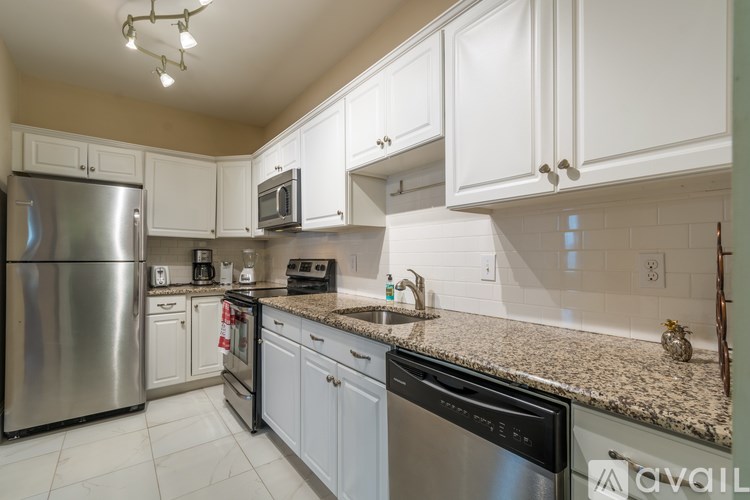 Source URL: https://prod-avail.s3.amazonaws.com/public_images/41509583/listing/38753735_20240410--10.jpg