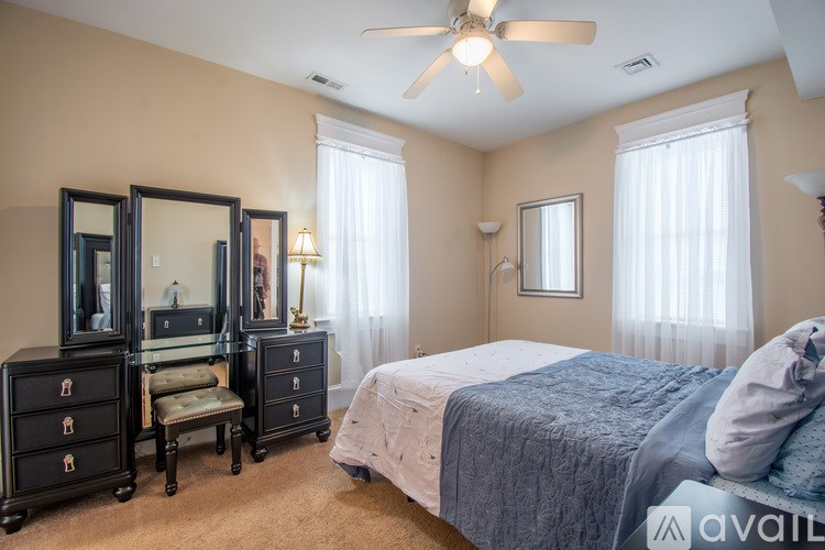 Source URL: https://prod-avail.s3.amazonaws.com/public_images/41509588/listing/38753735_20240410--21.jpg