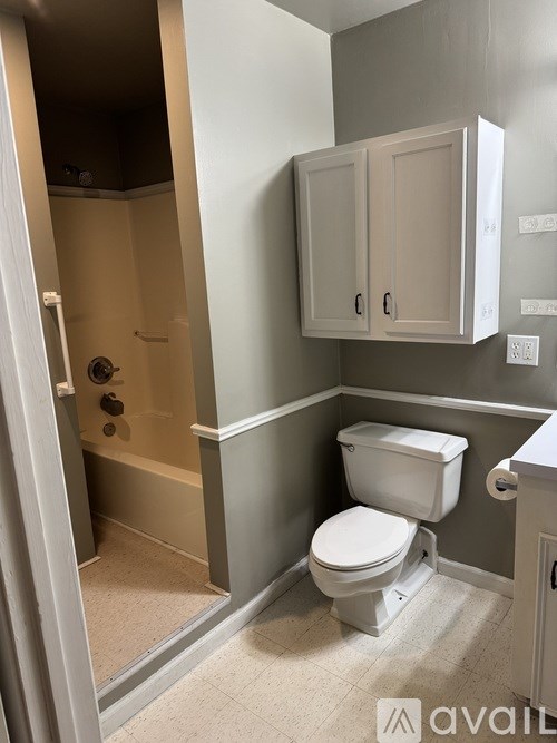 Source URL: https://prod-avail.s3.amazonaws.com/public_images/41509383/listing/IMG_7804.jpeg