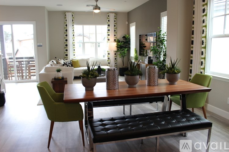 Source URL: https://prod-avail.s3.amazonaws.com/public_images/41509357/listing/IMG_2645.JPG