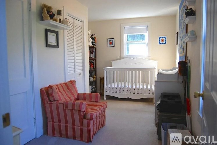 Source URL: https://prod-avail.s3.amazonaws.com/public_images/41509320/listing/5.jpg