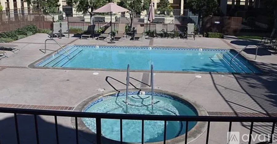 Source URL: https://prod-avail.s3.amazonaws.com/public_images/41509550/listing/IMG_0123.jpg