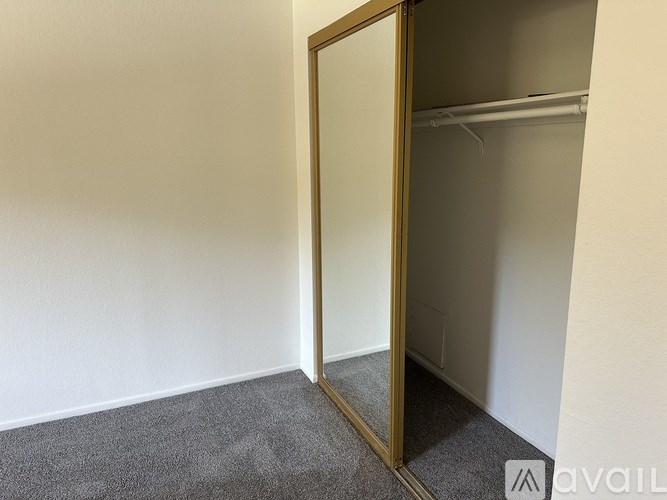 Source URL: https://prod-avail.s3.amazonaws.com/public_images/41509509/listing/IMG_3378.jpg