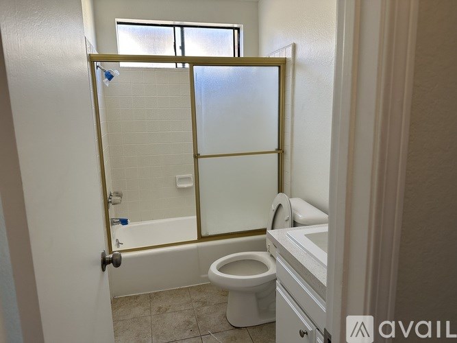 Source URL: https://prod-avail.s3.amazonaws.com/public_images/41509507/listing/IMG_3379.jpg