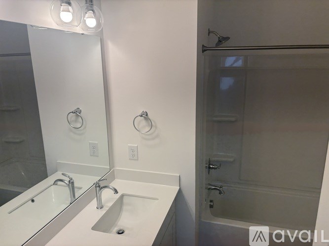 Source URL: https://prod-avail.s3.amazonaws.com/public_images/41508958/listing/IMG_2663.jpeg