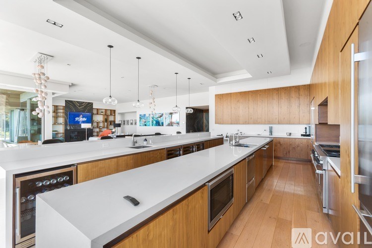 Source URL: https://prod-avail.s3.amazonaws.com/public_images/41508933/listing/37.jpg