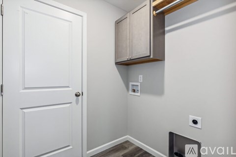 Source URL: https://prod-avail.s3.amazonaws.com/public_images/41508721/listing/10603_E_Kinkaid_Cir_Wichita_KS-print-013-010-IMG_1237-4200x2800-300dpi_(2).jpg