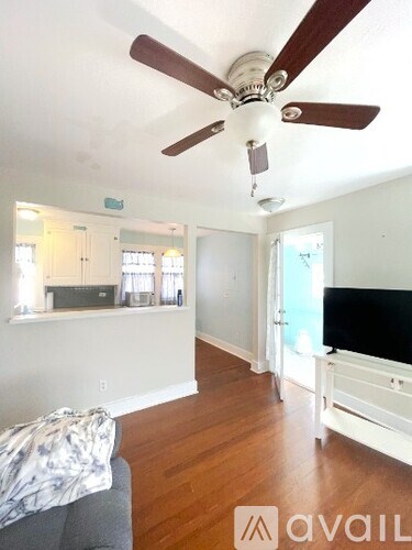 Source URL: https://prod-avail.s3.amazonaws.com/public_images/41508629/listing/living_room_into_kitchen.jpg