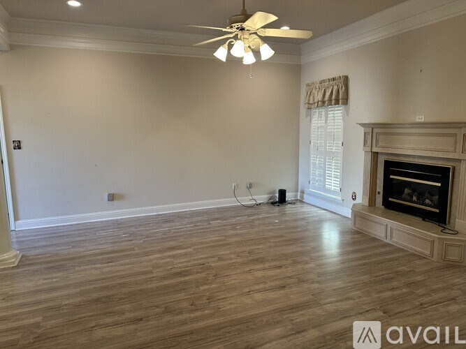 Source URL: https://prod-avail.s3.amazonaws.com/public_images/41492863/listing/Livingroom2.jpg