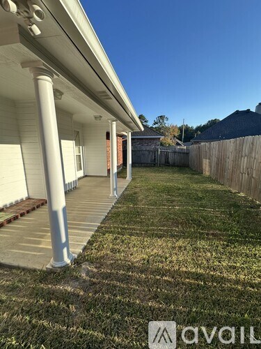 Source URL: https://prod-avail.s3.amazonaws.com/public_images/41492776/listing/BackOfHouse2.jpg