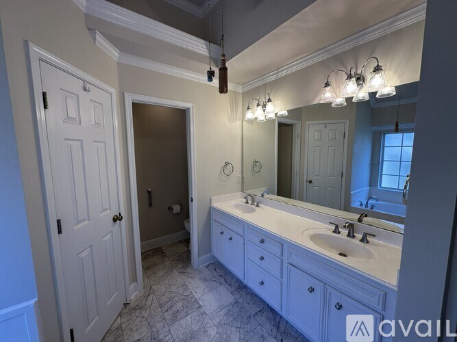 Source URL: https://prod-avail.s3.amazonaws.com/public_images/41492843/listing/MasterBath3.jpg
