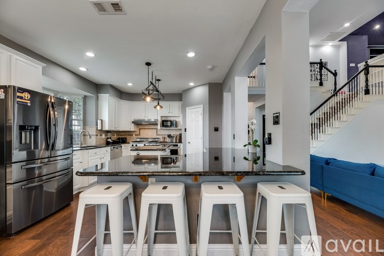 Source URL: https://prod-avail.s3.amazonaws.com/public_images/41508582/listing/062524AnA_-_016.jpg