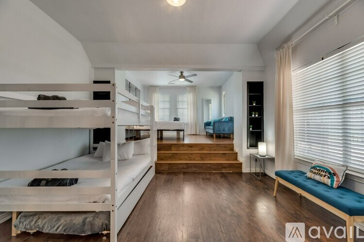 Source URL: https://prod-avail.s3.amazonaws.com/public_images/41508908/listing/Screenshot_2025-10-23_134456.jpg