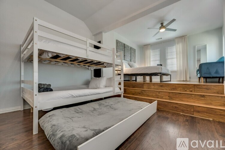 Source URL: https://prod-avail.s3.amazonaws.com/public_images/41508914/listing/Screenshot_2025-10-23_134512.jpg