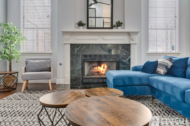 Source URL: https://prod-avail.s3.amazonaws.com/public_images/41508508/listing/062524AnA_-_007.jpg