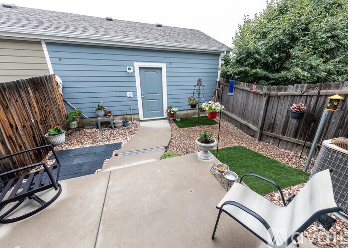 Source URL: https://prod-avail.s3.amazonaws.com/public_images/41508790/listing/Pilgrimage_Road_6351-30.jpg