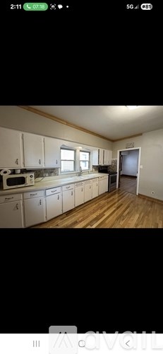 Source URL: https://prod-avail.s3.amazonaws.com/public_images/41508324/listing/1000011943.jpg