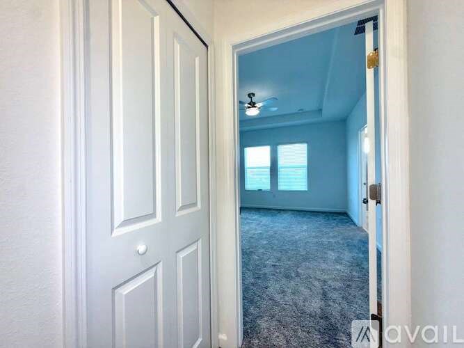 Source URL: https://prod-avail.s3.amazonaws.com/public_images/41508228/listing/WhatsApp_Image_2025-10-23_at_10.52.08_AM_(4).jpeg