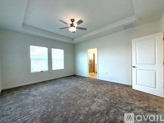 Source URL: https://prod-avail.s3.amazonaws.com/public_images/41508223/listing/WhatsApp_Image_2025-10-23_at_10.52.08_AM_(3).jpeg