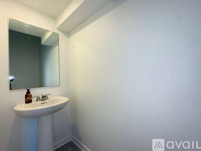 Source URL: https://prod-avail.s3.amazonaws.com/public_images/41508188/listing/WhatsApp_Image_2025-10-23_at_10.52.12_AM_(2).jpeg