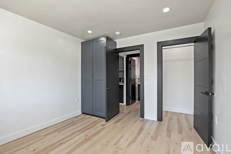 Source URL: https://prod-avail.s3.amazonaws.com/public_images/41508210/listing/original_(14).jpg