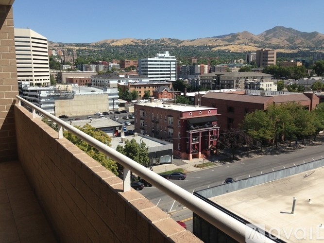 Source URL: https://prod-avail.s3.amazonaws.com/public_images/41508119/listing/_1008_(balcony_view).jpeg