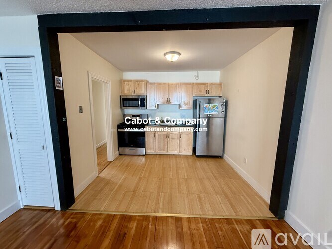 Source URL: https://prod-avail.s3.amazonaws.com/public_images/41507960/listing/297W6880e64c8382a.jpg