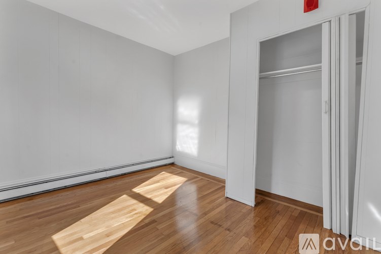 Source URL: https://prod-avail.s3.amazonaws.com/public_images/41507882/listing/DSC06322.jpg