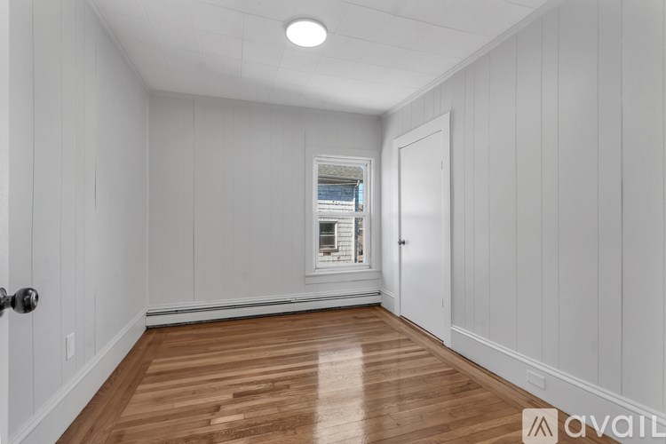 Source URL: https://prod-avail.s3.amazonaws.com/public_images/41507871/listing/DSC06328.jpg