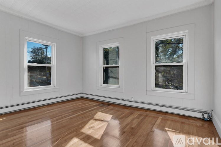 Source URL: https://prod-avail.s3.amazonaws.com/public_images/41507878/listing/DSC06310.jpg