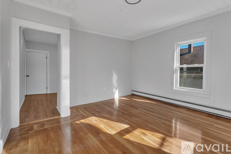 Source URL: https://prod-avail.s3.amazonaws.com/public_images/41507881/listing/DSC06313.jpg