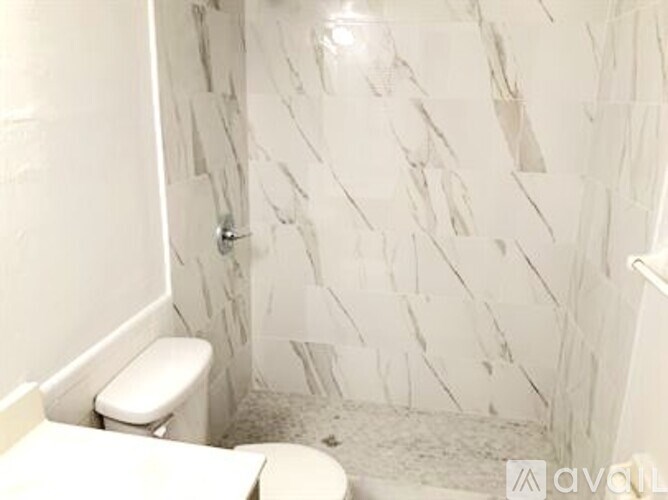 Source URL: https://prod-avail.s3.amazonaws.com/public_images/41507743/listing/shower.jpg