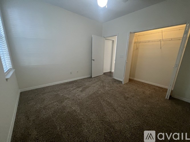 Source URL: https://prod-avail.s3.amazonaws.com/public_images/41507608/listing/IMG_1180.JPG