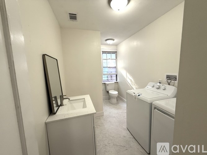 Source URL: https://prod-avail.s3.amazonaws.com/public_images/41508279/listing/IMG_0009.jpg