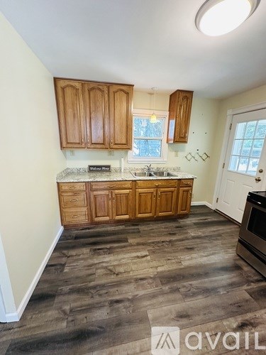 Source URL: https://prod-avail.s3.amazonaws.com/public_images/41513499/listing/IMG_2822.jpeg