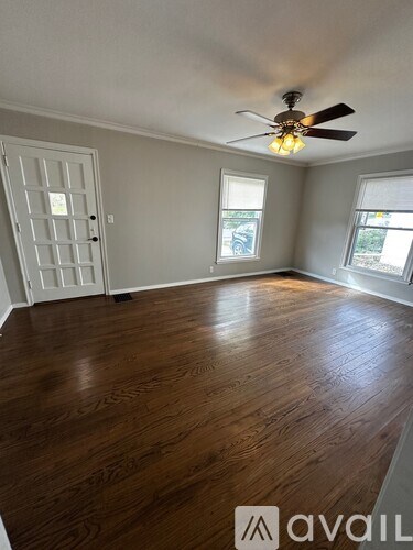 Source URL: https://prod-avail.s3.amazonaws.com/public_images/41507480/listing/5012_E._54th__2.jpg