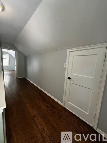 Source URL: https://prod-avail.s3.amazonaws.com/public_images/41507484/listing/5012_E._54th__9.jpg