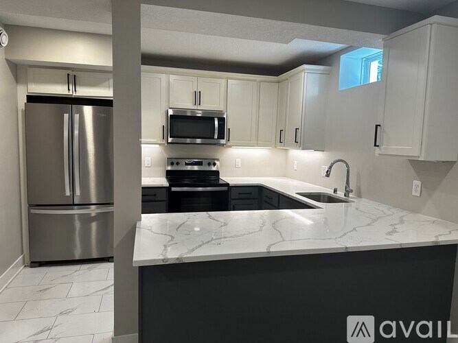 Source URL: https://prod-avail.s3.amazonaws.com/public_images/41507423/listing/Photos__9.jpg