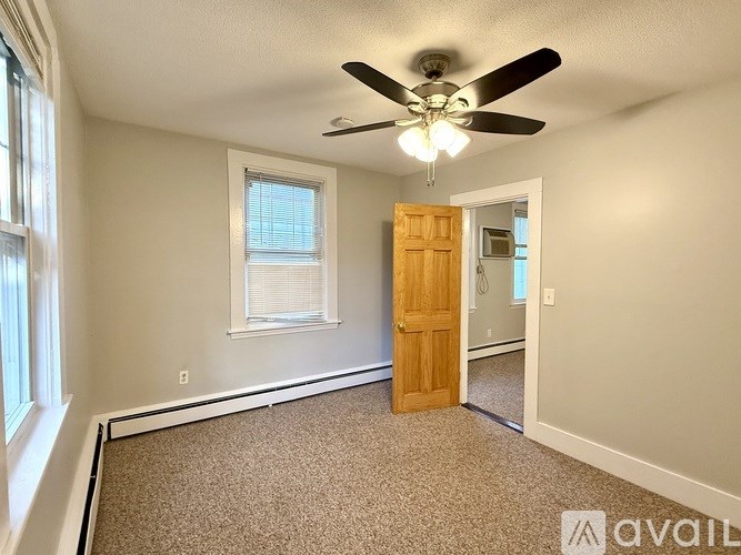 Source URL: https://prod-avail.s3.amazonaws.com/public_images/41507392/listing/IMG_9377.jpeg