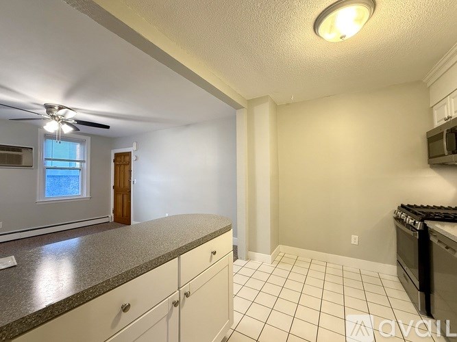 Source URL: https://prod-avail.s3.amazonaws.com/public_images/41507393/listing/IMG_9385.jpeg