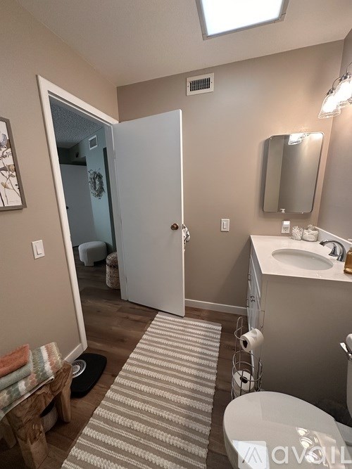 Source URL: https://prod-avail.s3.amazonaws.com/public_images/41507361/listing/IMG_2452.jpeg