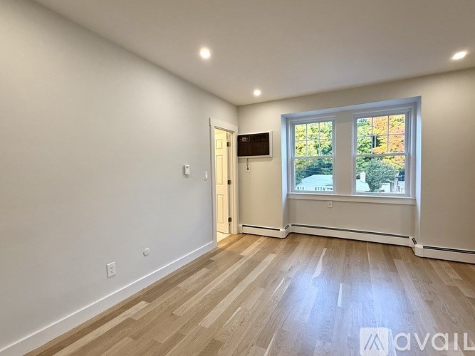 Source URL: https://prod-avail.s3.amazonaws.com/public_images/41507257/listing/IMG_9365.jpeg