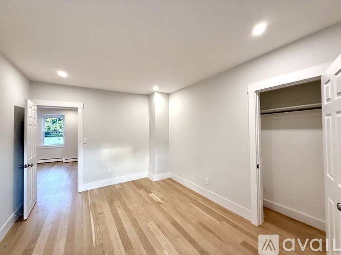 Source URL: https://prod-avail.s3.amazonaws.com/public_images/41507259/listing/IMG_9371.jpeg