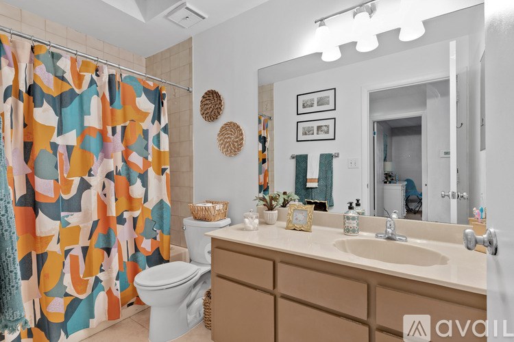 Source URL: https://prod-avail.s3.amazonaws.com/public_images/41507291/listing/15139SW92nd-24.jpg