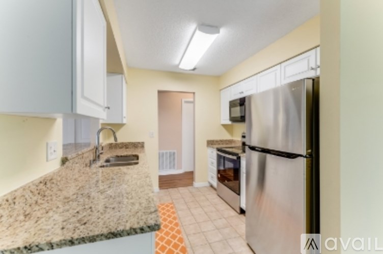 Source URL: https://prod-avail.s3.amazonaws.com/public_images/41507234/listing/04448b6b-9bbd-406c-b5be-86aaa399fce5.jpg