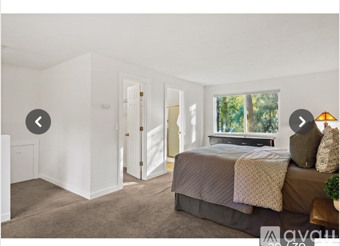 Source URL: https://prod-avail.s3.amazonaws.com/public_images/41506867/listing/dhhhshhhhhhhhh.jpg